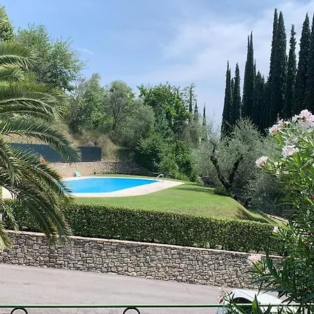 아파트 Villini Al Vittoriale 가르도네리비에라